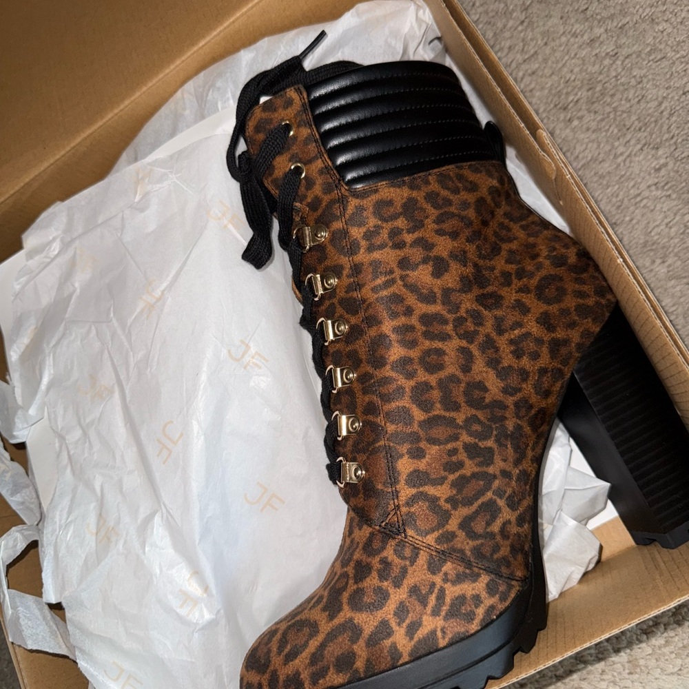 Leopard Print Lace-Up Ankle Boots